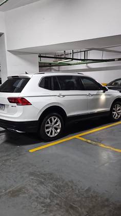 VOLKSWAGEN TIGUAN 1.4 250 TSI TOTAL FLEX ALLSPACE COMFORTLINE TIPTRONIC VOLKSWAGEN TIGUAN 1.4 250 TSI TOTAL FLEX ALLSPACE COMFORTLINE TIPTRONIC